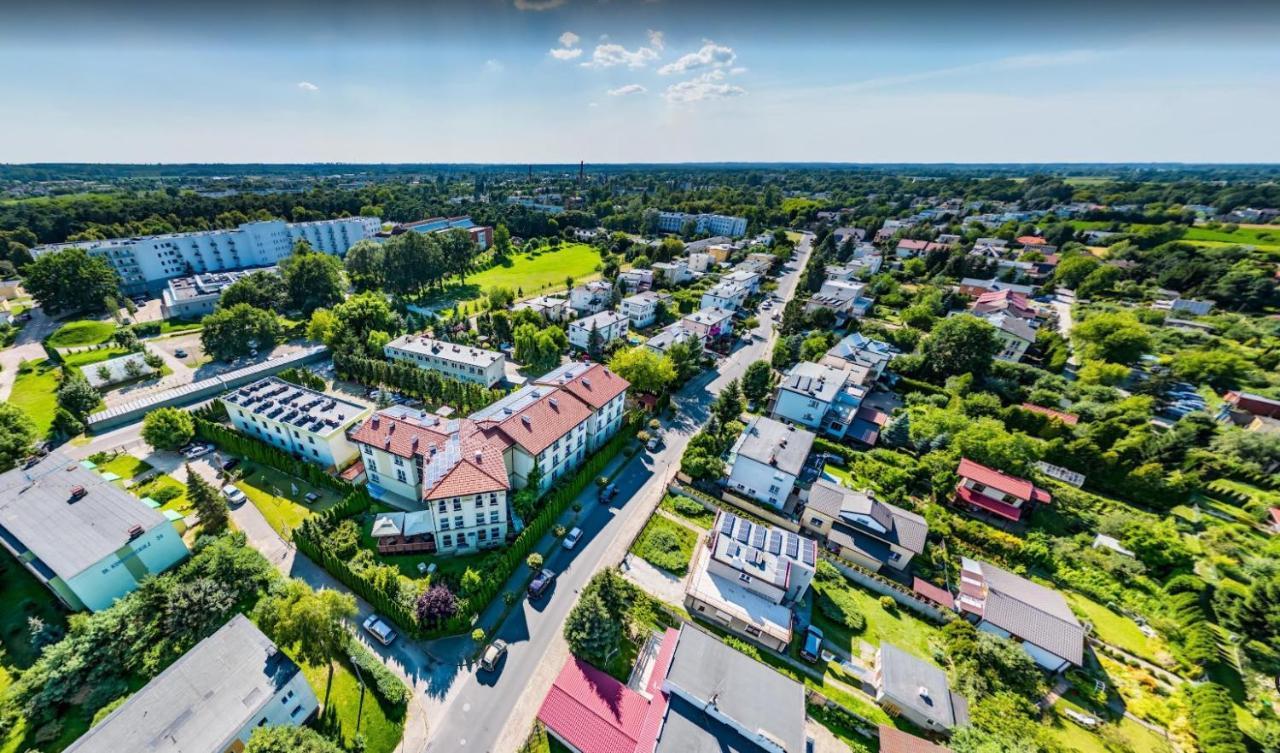 Lila Medical Spa Цехоцинек Экстерьер фото